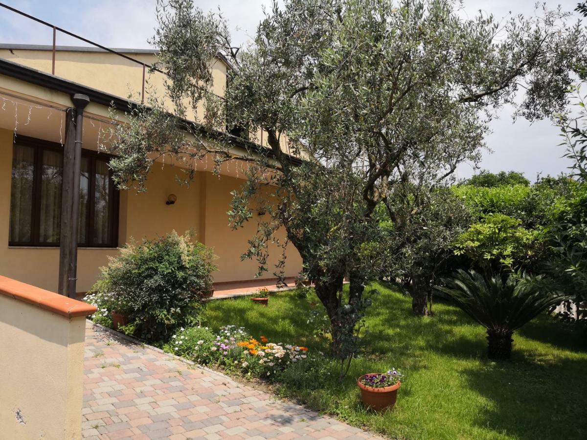 B&B D'Avino Pagani Bagian luar foto