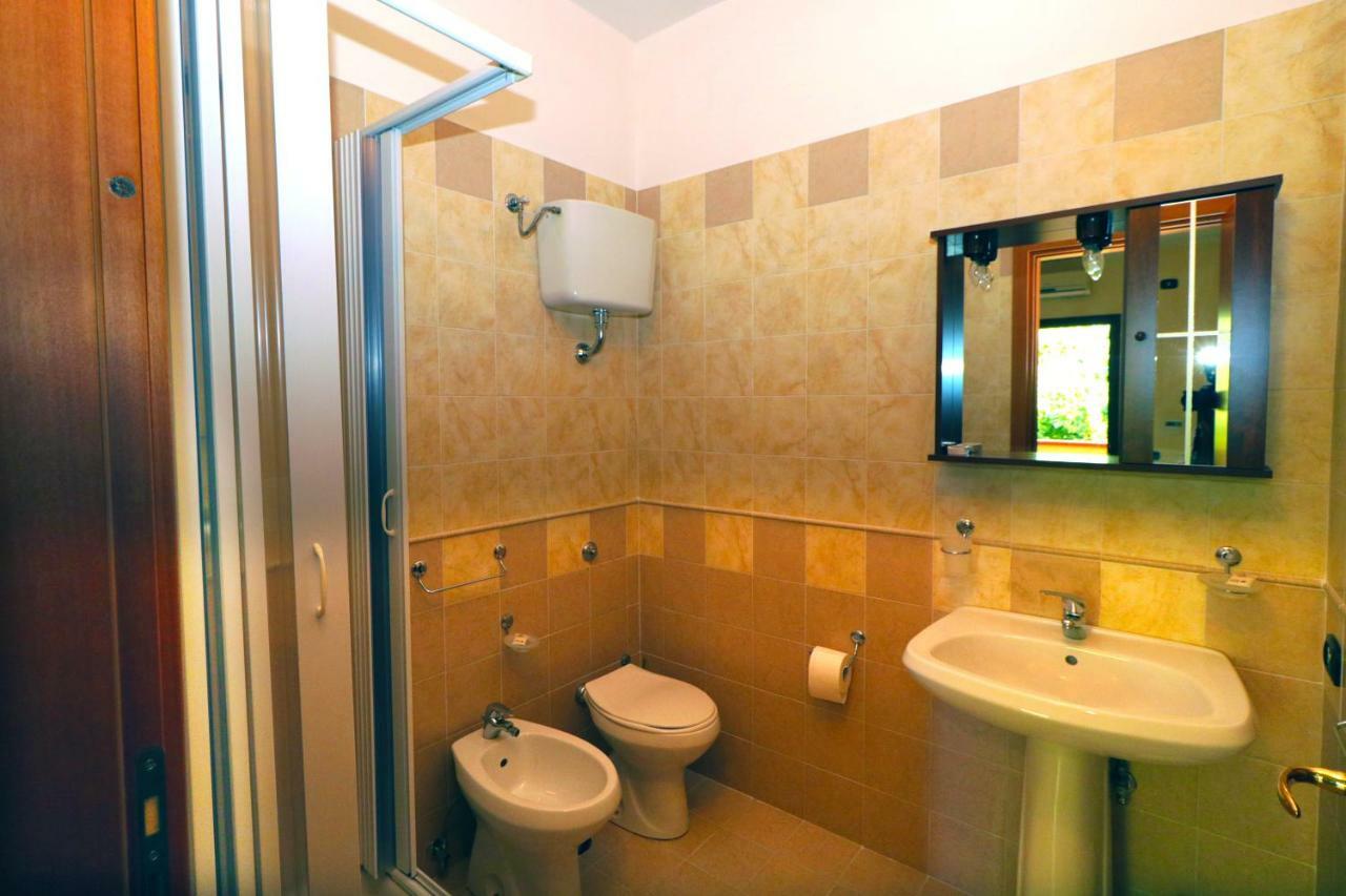 B&B D'Avino Pagani Bagian luar foto