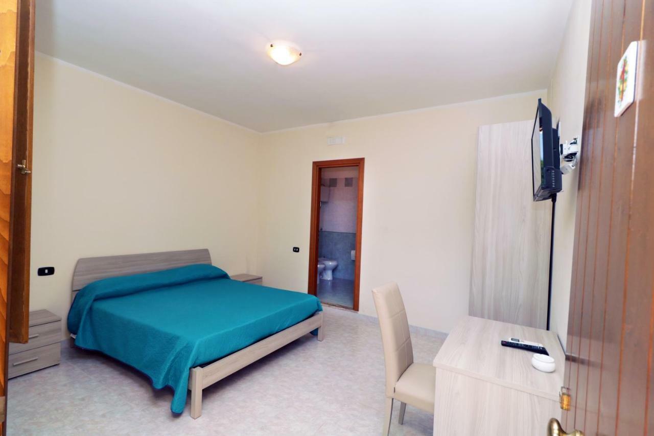 B&B D'Avino Pagani Bagian luar foto
