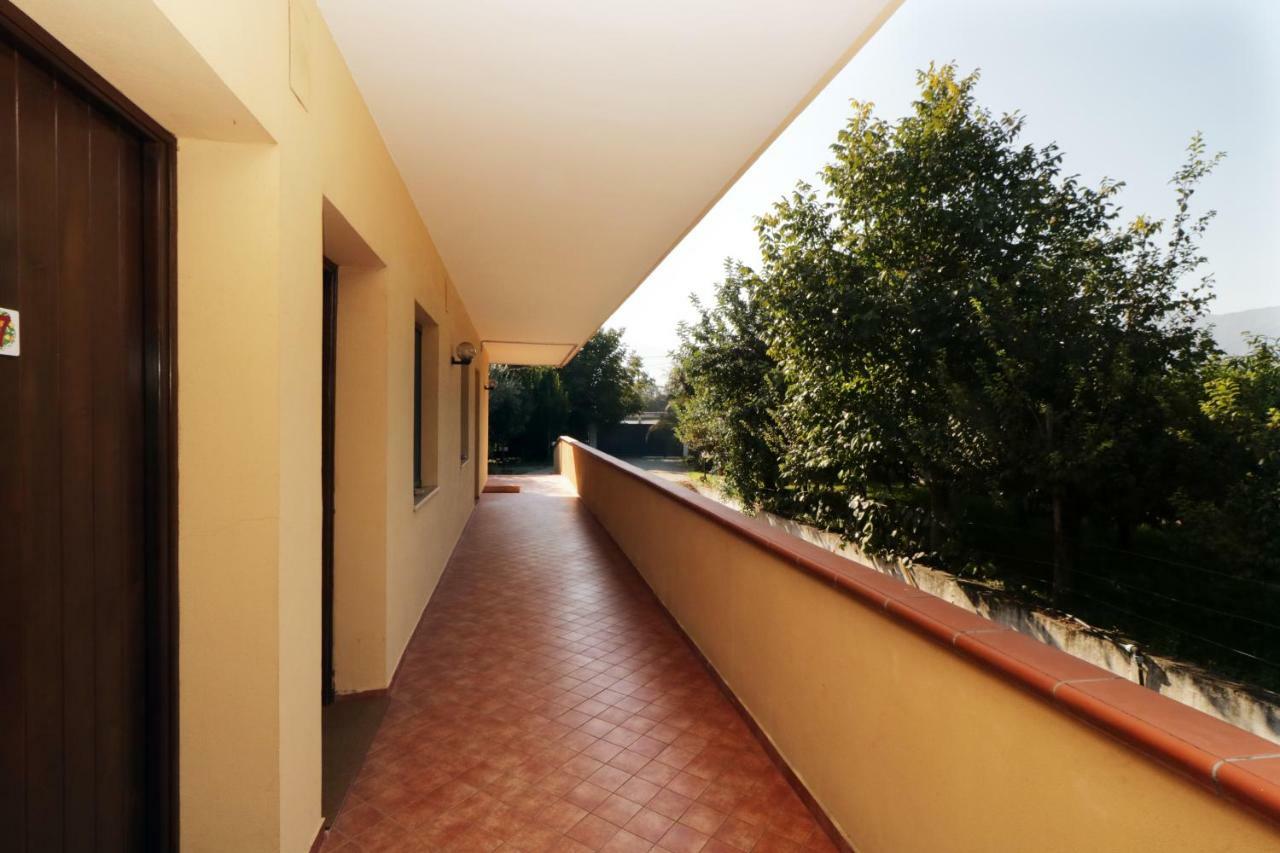 B&B D'Avino Pagani Bagian luar foto